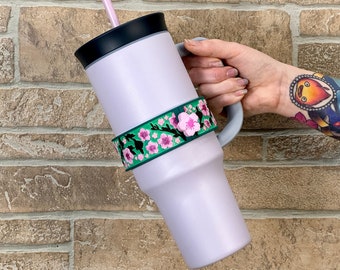 Accesorio de banda Sakura Blossom Tumbler personalizado impreso en 3D y pintado a mano