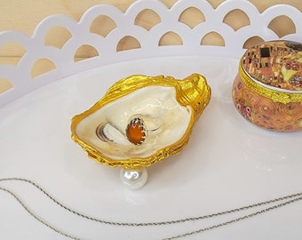 Oyster Shell Ring Dish || 3.5" Gilded Gold Oyster Dish || Beach/Boho Ring Holder || Jewelry Display || Oyster Spoon Rest || JD339