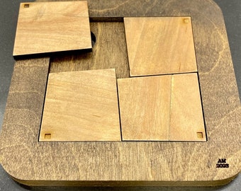 Disappearing center illusion made in wood