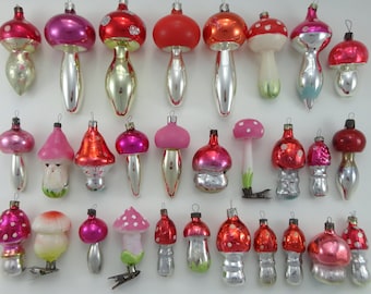 Fly Agaric. Mushrooms. Family of Christmas Mushrooms. Cute Mushrooms. Charming Mushrooms. Vintage Christmas Tree Onaments