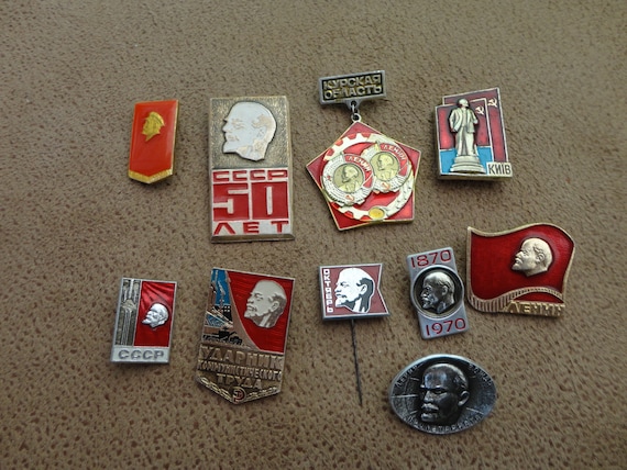 Lenin Vintage Pins. Old Soviet Medal. Soviet Prop… - image 1