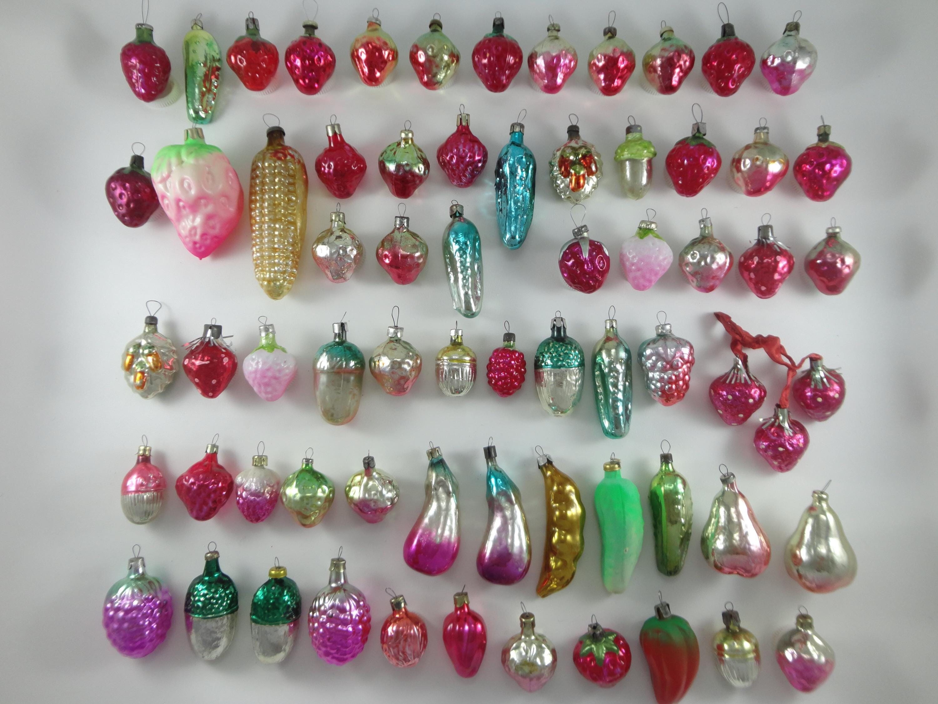 Glass Oak Acorn, Strawberry, Vegetables, Bean, Corn, Red Pepper