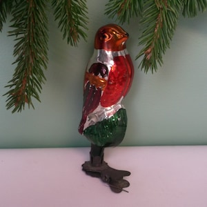Adorable Bullfinch. Vintage Christmas Tree Glass Ornament