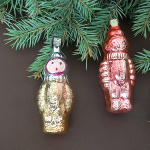 Glass Cosmonauts in Retro Style. Astronauts. Space Crew. Vintage Christmas Tree Glass Ornaments