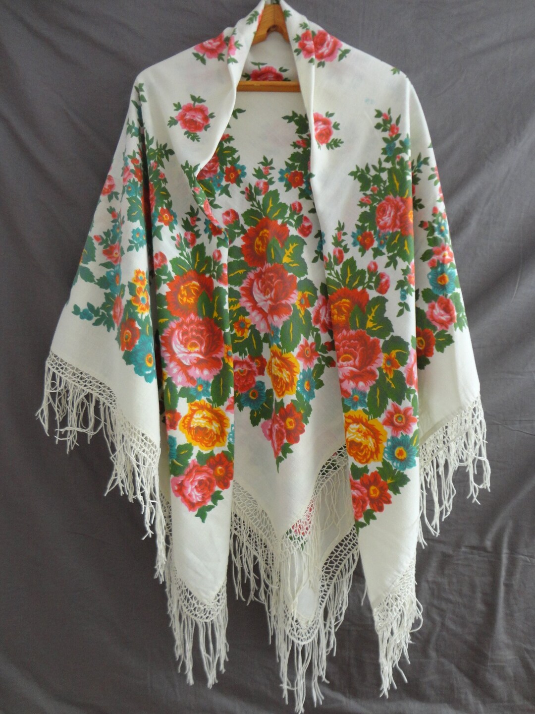 Grand Foulard Châle Vintage - Au Printemps Paris, Gérard Darel, Multicouleur