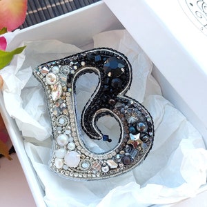 Broche de carta personalizado, Carta bordada B, Broche de carta personalizado, Regalo para mamá