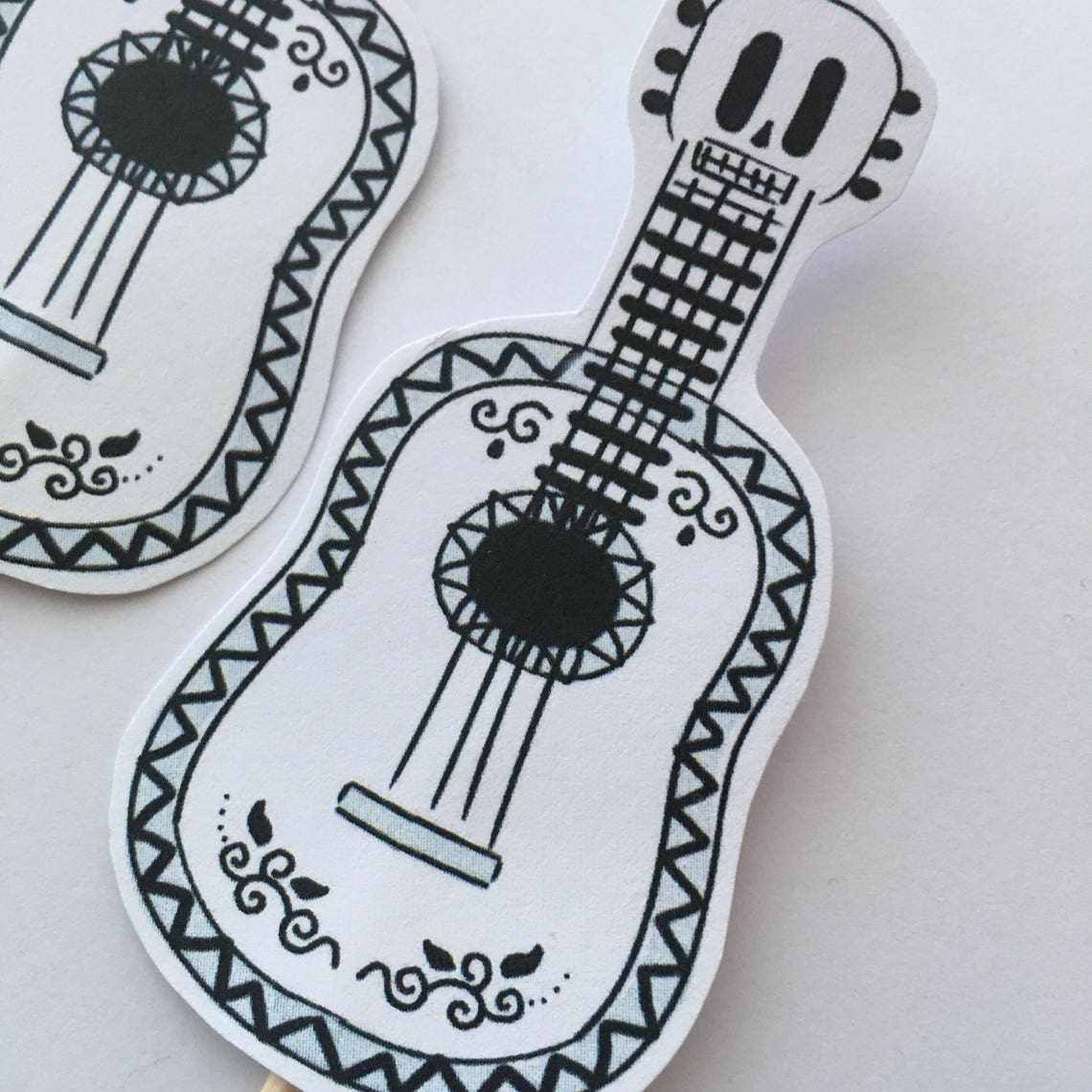 DIGITAL Dia De Los Muertos Guitar Cupcake Topper Pdf File 9 per Page ...