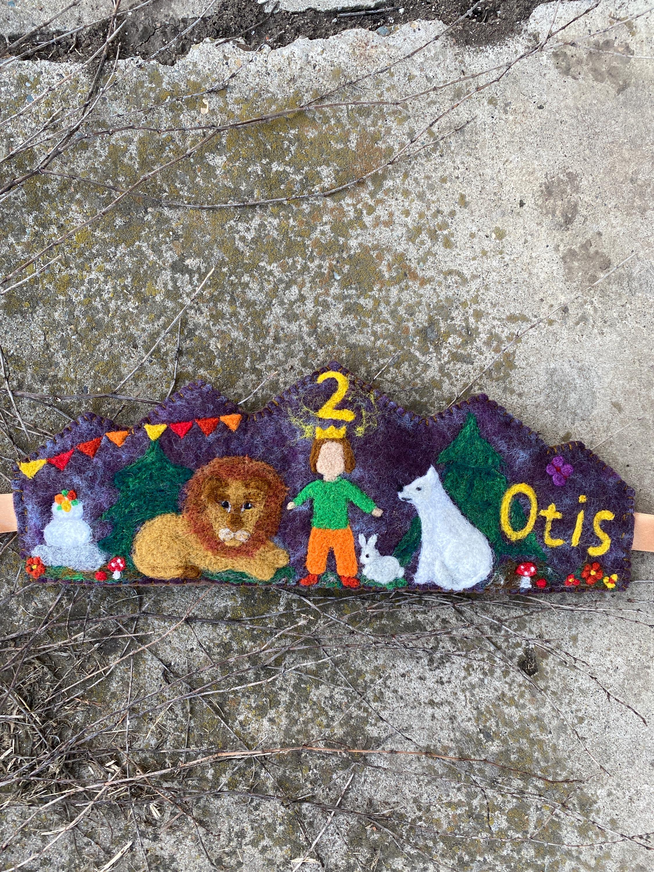 Waldorf  Personalized crown, Wool birthday crown for boy, felt,  lion, white wolf, autumn, spring, winter, purple,  wool felted crown