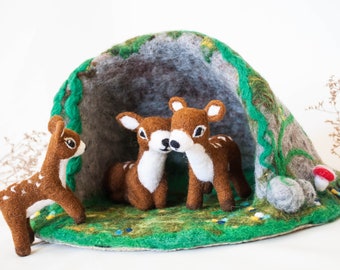 Needle felted deers family, Waldorf toys, deer baby , fawn, needle felted cave,  needle felted animals , felted play mat,