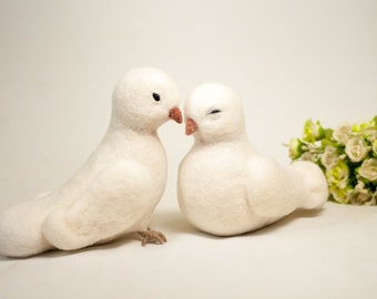 Needle Felted Dove, love birds wedding, 7th anniversary gift, wool, housewarming gift,   anniversary gifts for couples, Model of a Dove,