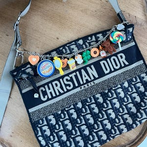 Nº088 ONE&ONLY bag charms keychain