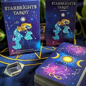 Starbrights Tarot: 82 Karten Konstellationen Tarot Deck Sterne Mythen + Mondphase und Astrologie Sternzeichen - Ratgeber 180 Seiten - Tuck Box