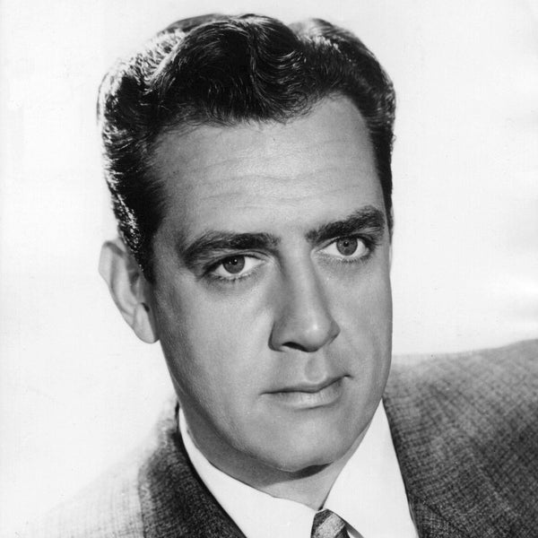 Raymond Burr in The Television Program "Perry Mason" - 5X7, 8X10 or 11X14 Publicity Photo (OP-652)