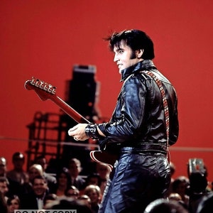 Elvis Presley Performs During the &quot;&#39;68 Comeback Special&quot; - 5X7, 8X10 or 11X14 Photo (DD-794)