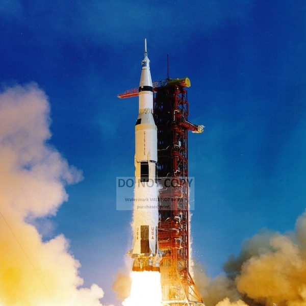 Lift-off of the Apollo 11 Saturn V From Launch Complex 39A - 5X7, 8X10 or 11X14 NASA Photo (BB-034) [LG-006]