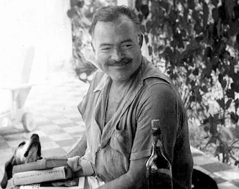 Ernest Hemingway Novelist, Short Story Writer and Journalist - 5X7, 8X10 or 11X14 Photo (SS021)