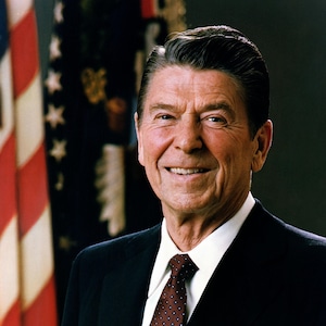 President Ronald Reagan Official Portrait - 5X7, 8X10 or 11X14 Photo (EP-830)