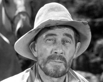 Ken Curtis as "Festus" in the long-running CBS Television Western "Gunsmoke" - 5X7 or 8X10 Publicity Photo (AZ-885)