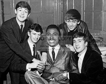 The Beatles Paul McCartney, John Lennon, Ringo Starr, George Harrison w/ Rock 'n' Roll Pioneer Little Richard - 8X10 Photo (BT-341)