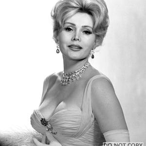 Actress Zsa Zsa Gabor - 5X7, 8X10 or 11X14 - Publicity Photo (EE-113)
