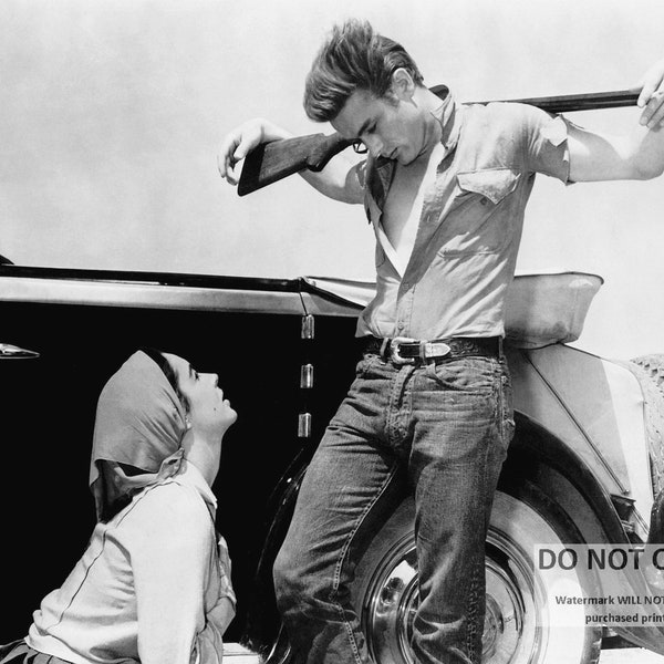 James Dean and Elizabeth Taylor in the 1956 film "Giant" - 8X10 or 11X14 Photo (OP-296)