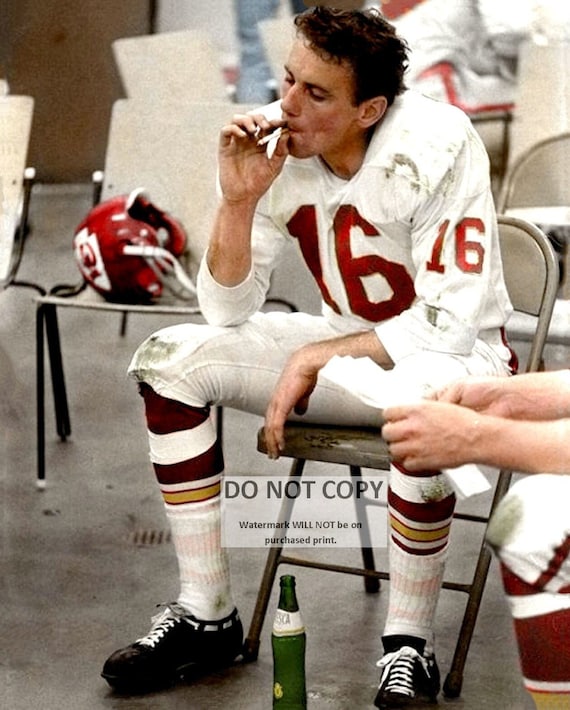 Len Dawson Kansas City Quarterback Smoking a Cigarette and Drinking a  Fresca 5X7, 8X10 or 11X14 Photo (AZ-323)