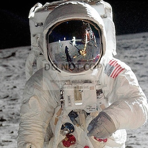 Astronaut Buzz Aldrin on the Moon During Apollo 11 - 8X10 NASA Photo (BB-945)