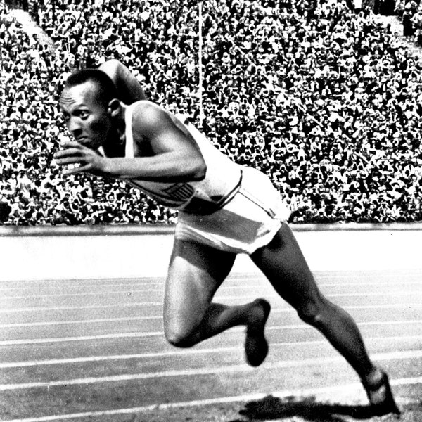 Jesse Owens at the 1936 Summer Olympics in Berlin, Germany - 5X7, 8X10 or 11X14 Photo (AA-162)