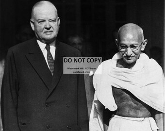 President Herbert Hoover Visits With Mahatma Gandhi in India in 1944 - 5X7 or 8X10 Photo (ZZ-208)