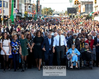 Barack Obama & John Lewis Cross Edmund Pettus Bridge on 50th Anniversary Bloody Sunday in 2015 - 5X7, 8X10 or 11X14 Photo (ZZ-995)