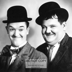 Stan Laurel and Oliver Hardy Legendary Comedy Team - 5X7, 8X10 or 11X14 Publicity Photo (AZ-668)