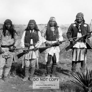 Apache Native Warriors Geronimo, Yanozha, Chappo & Fun 1886 - 5X7, 8X10 or 11X14 Photo (MW-739)