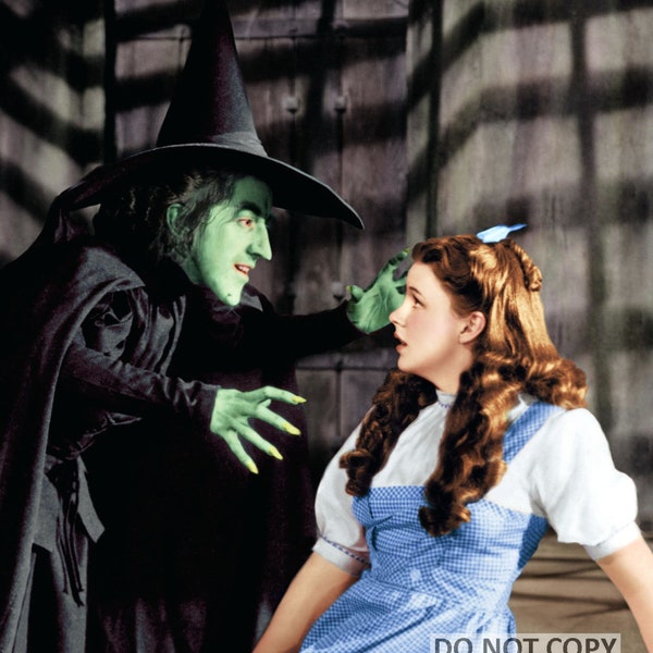 Judy Garland & Margaret Hamilton as "The Wicked Witch" in the Film "The Wizard of Oz" - 5X7, 8X10 or 11X14 Publicity Photo (MW-038)