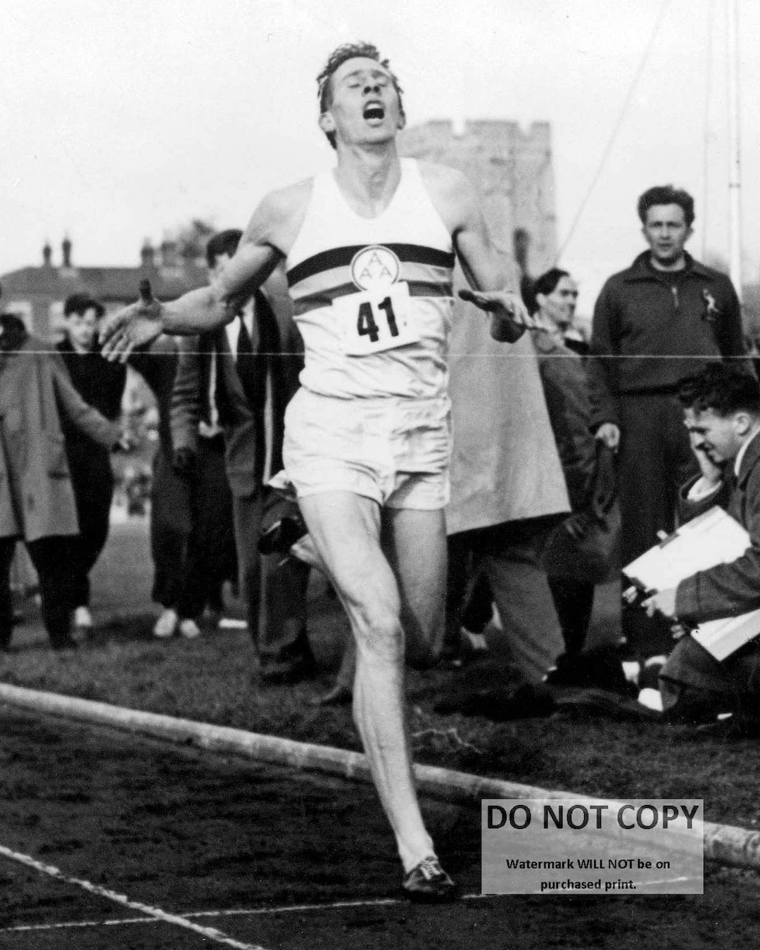 Roger Bannister Breaks The 4 minute Mile Barrier In 1954 5X7 8X10 Or Roger Bannister Breaks The 4 minute Mile Barrier In 1954 5X7 8X10 Or