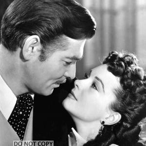 Clark Gable and Vivien Leigh in the Film Epic "Gone With The Wind" - 8X10 or 11X14 Photo (BB-130)