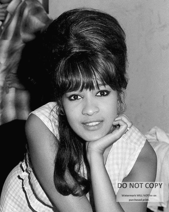 Ronnie Spector Lead Singer for the Ronettes - 5X7 or 8X10