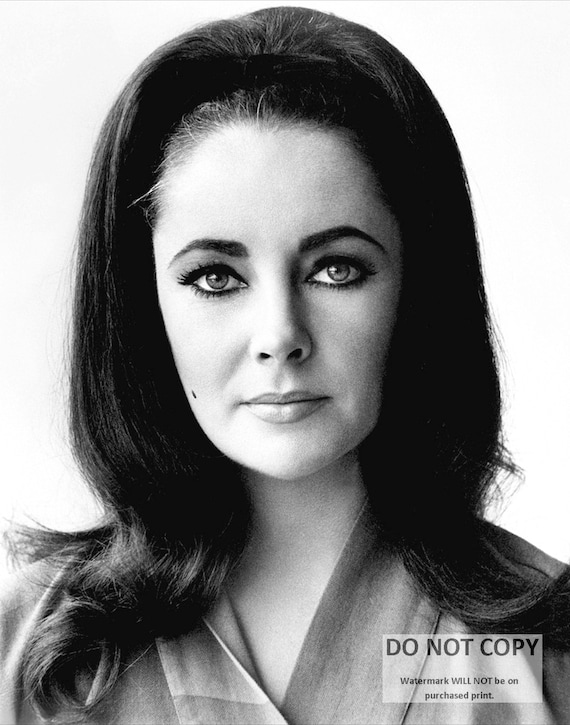 Legendary Actress Elizabeth Taylor - 5X7, 8X10 or 11X14 Publicity