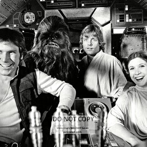 Harrison Ford, Mark Hamill & Carrie Fisher - 5X7, 8X10 or 11X14 Photo (ZZ-659)