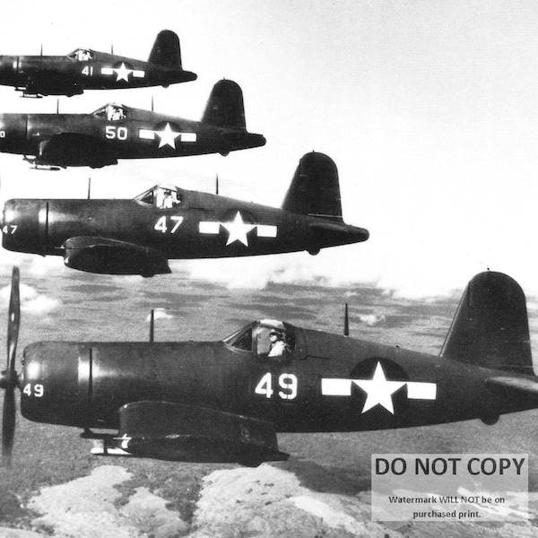 U.S. Navy F4U Corsair Fighters In Flight Over Maui, Circa 1945 - 8X10 or 11X14 Photo (WW-191)