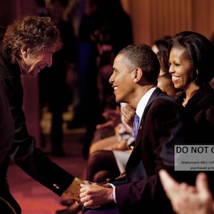 Bob Dylan Greets President Barack Obama After a Performance at the White House in 2010 - 5X7, 8X10 or 11X14 Photo (BB-991)