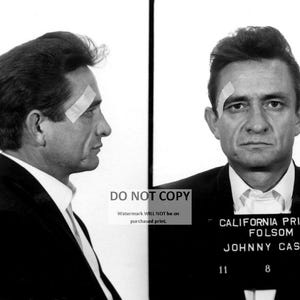 Johnny Cash "Mug Shot" at Folsom Prison in 1966 - 8X10 or 11X14 Publicity Photo (AB-144)