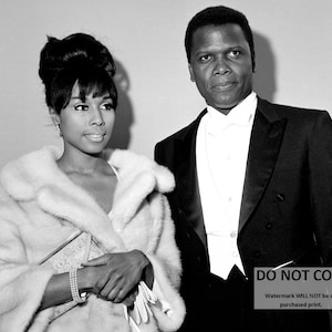 Diahann Carroll and Sidney Poitier at the 36th Academy Awards in 1964 - 8X10 or 11X14 Photo (NN-172)