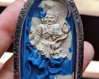 Thai amulet lersi por kea back with salika bird, Porthan Loy Wat Tadindeang