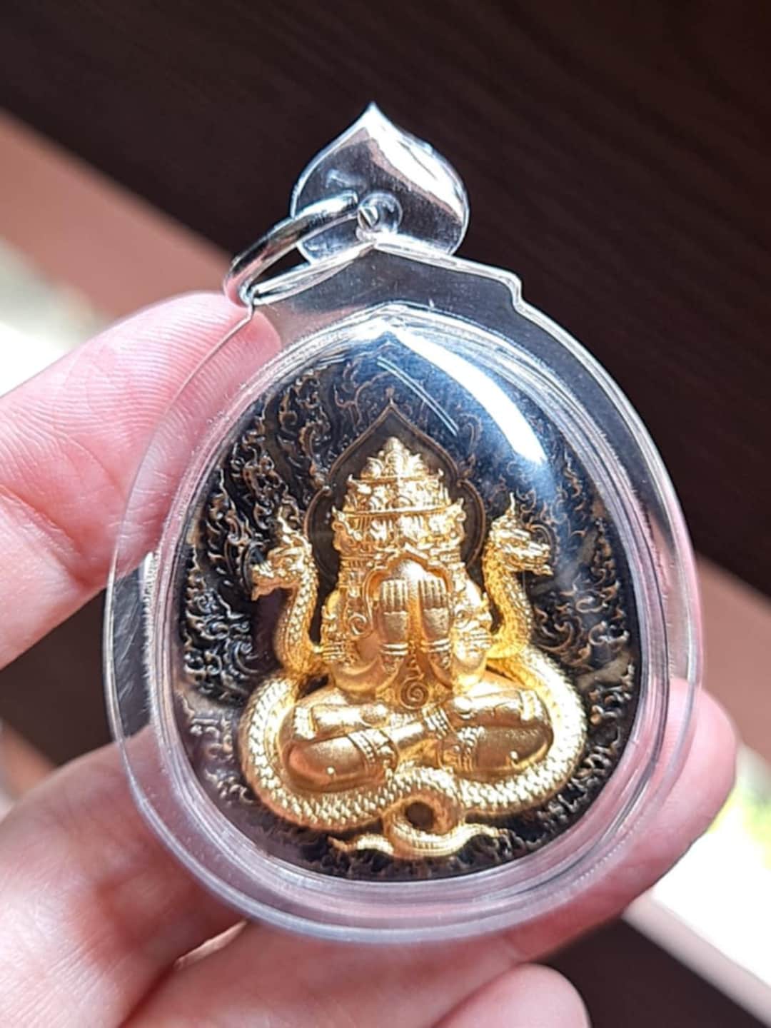 Luang Pu Hong Phra Pidta Amulet for Prosperity, Peace, and Daily Protection main image 1