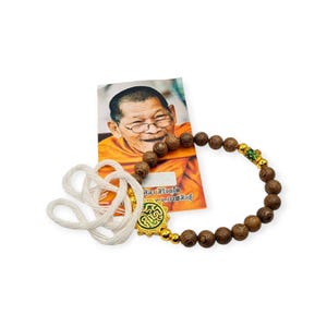 Thai amulet holy wood bracelet Lp Maha Sila Protection Wealth Genuine Authentic Free size