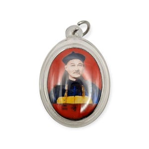 Thailändisches Amulett rian Ergefong Buang See Heng Edition Khun Phan BE 2541 Reichtumsschutz Glücksbringer Anhänger Glücksspiel Glück wasserdichtes Gehäuse