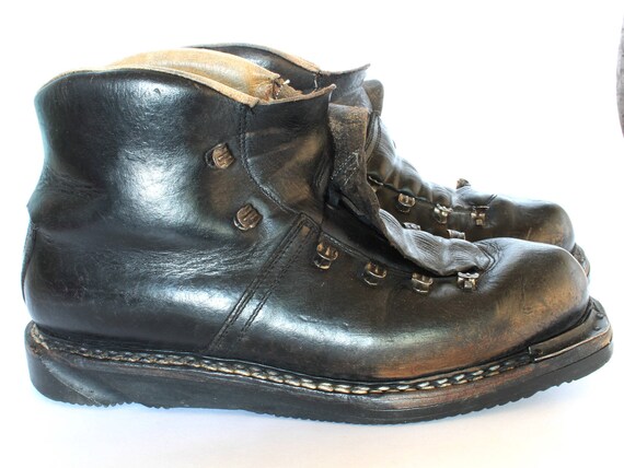 Vintage Ski Stiefel, Touring Ski Stiefel, Vintage Ski Stiefel Matterhorns, italienische Schuhe, Vibram, Jahrgang Brevettata Skistiefel, Berg, Schnee Vintage Ski Stiefel, Touring Ski Stiefel, Vintage Ski Stiefel Matterhorns, italienische Schuhe, Vibram, Jahrgang Brevettata Skistiefel, Berg, Schnee