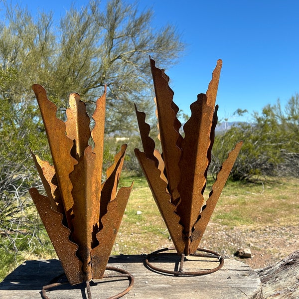 CLEARANCE! Rustic and Rusty Metal Agave Yard Art Arizona Landscape Art Desert Cactus Metal Yard Art