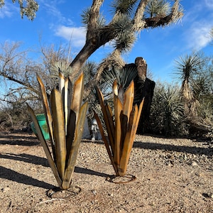 Handcrafted Rustic Metal Agave Arizona Landscape Desert Cactus Metal Yard Art
