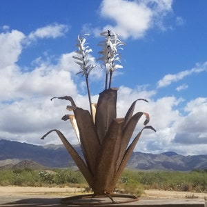 Handcrafted Rusty Metal Blooming Agave Arizona Desert Cactus Handmade Metal Yard Art